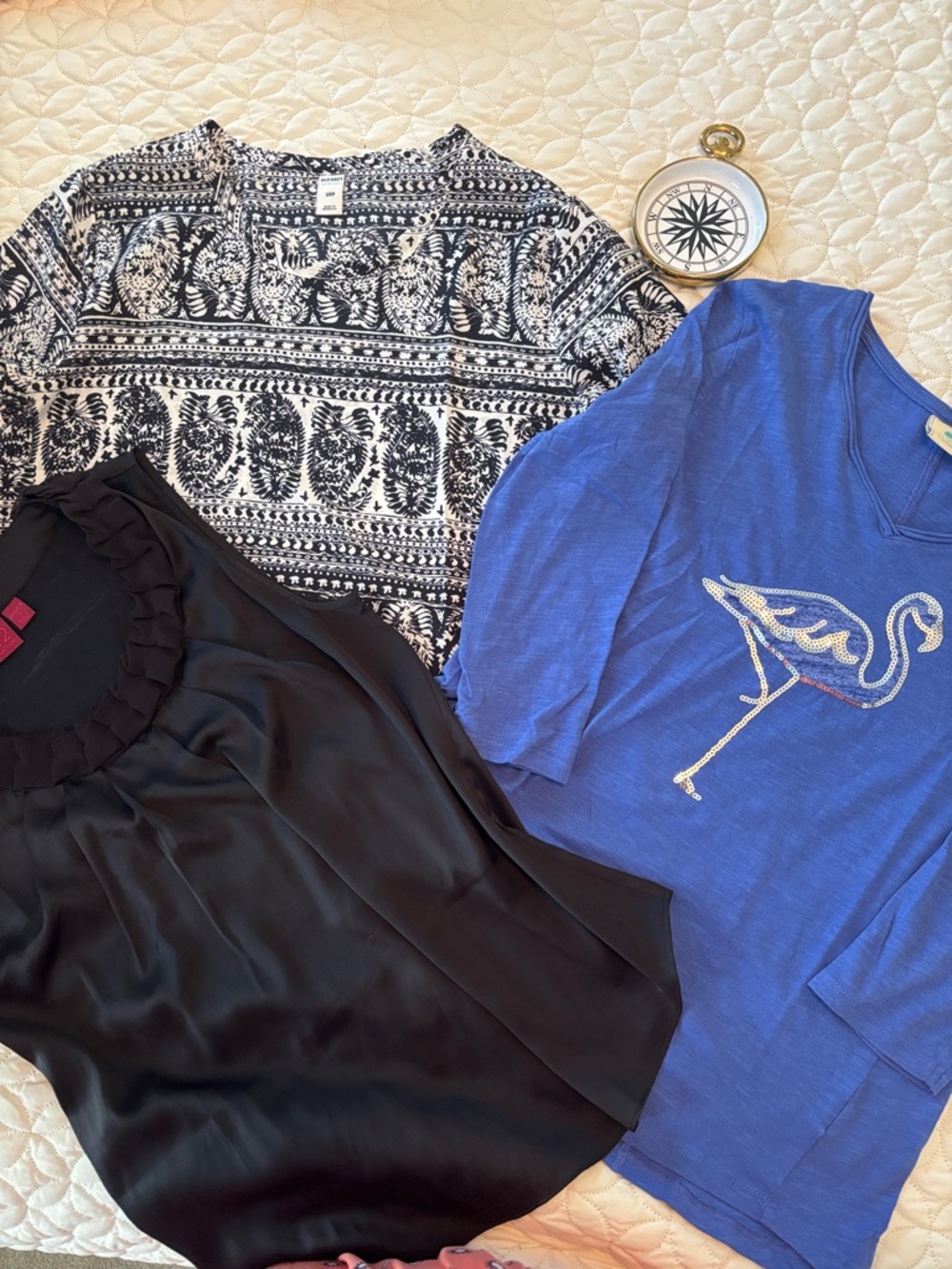 Caribbean Joe Vacay Bundle:Black Satin Look, Blue Flamingo Tee, Old Navy Top Sm